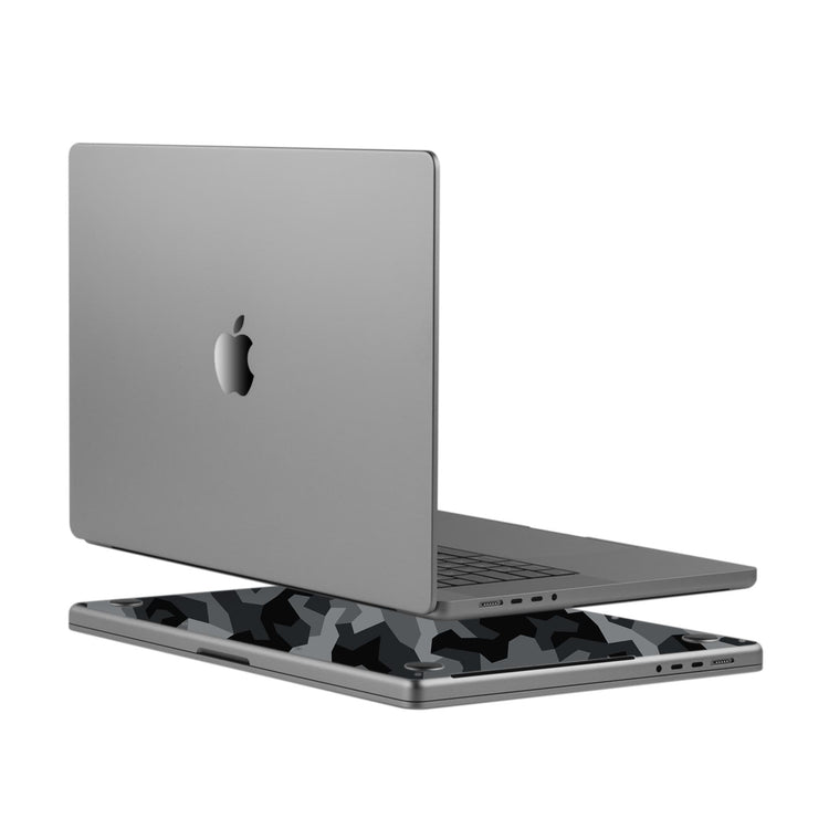 MacBook Pro 14" (2021) - Camouflage