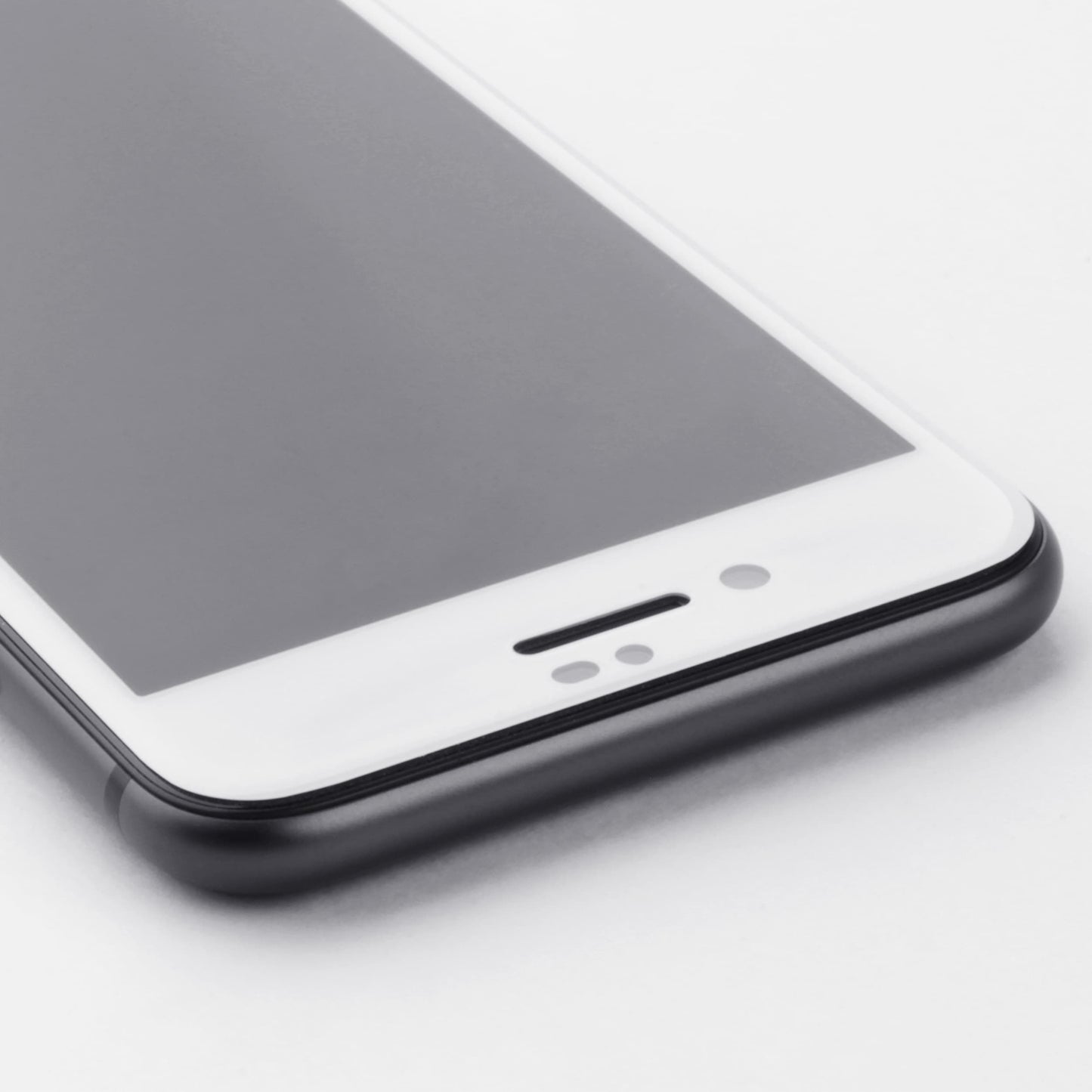 iPhone 8 Plus - sapphire glass